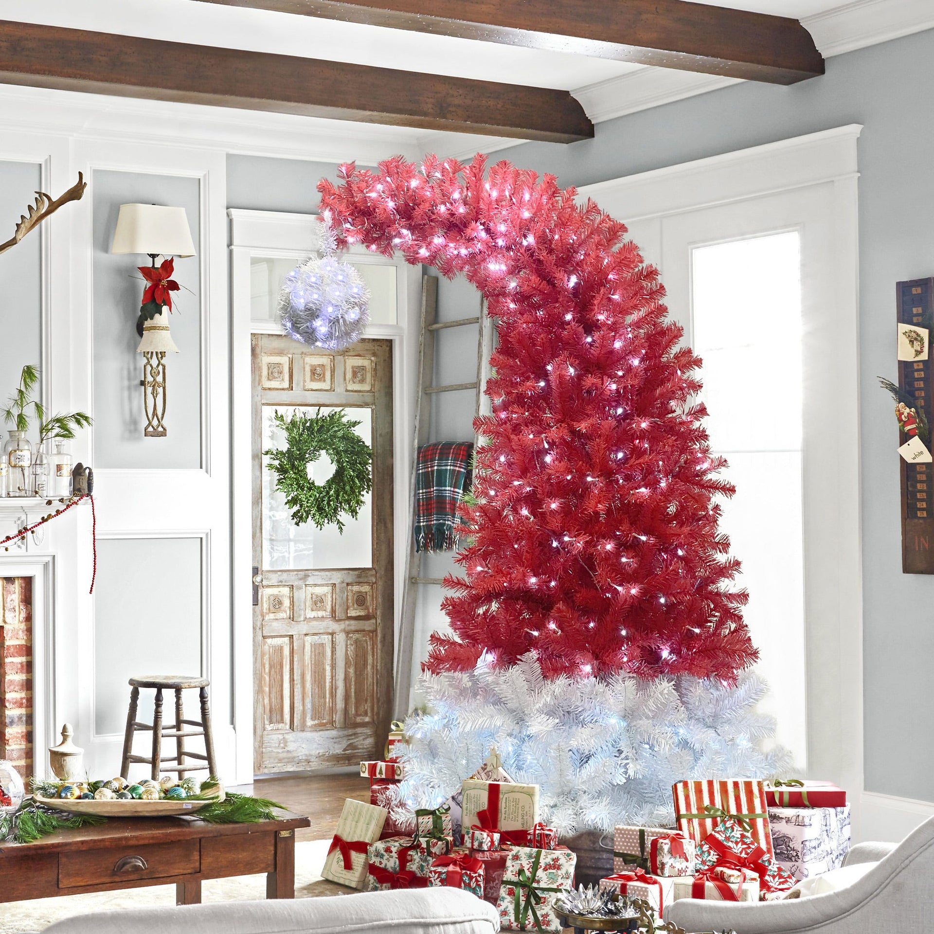 6FT hinge fir artificial fir curved top Christmas tree, bendable, 1250 lush branch hints, 300 LED Christmas lights