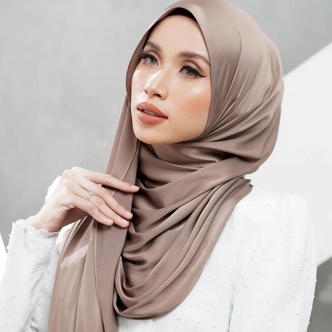 Malaysia bawal 110*110cm Large Square Scarf Single Color Matte Satin Silk Scarf Women's Headscarf Shawl