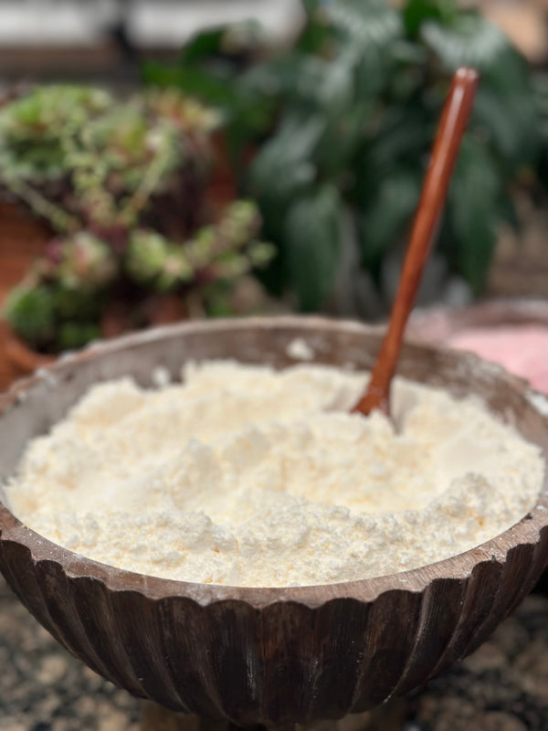 حجر الشب مع العنبر