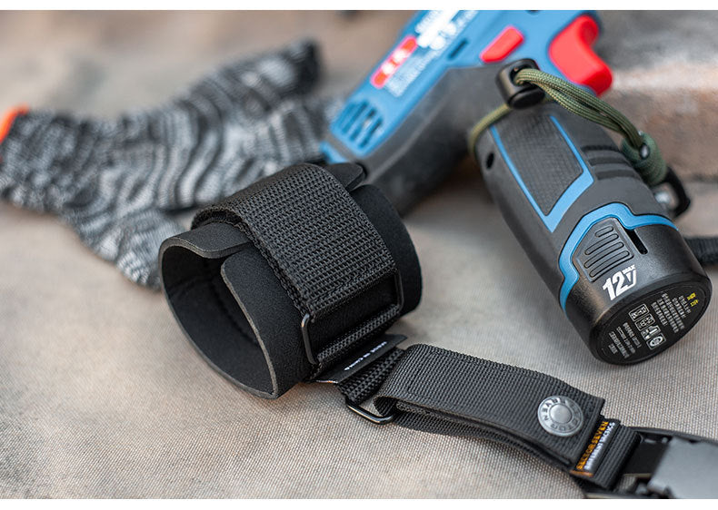 Func. tool rope, equip. tools, phone anti-loss hooks, bag & pant dec. ropes