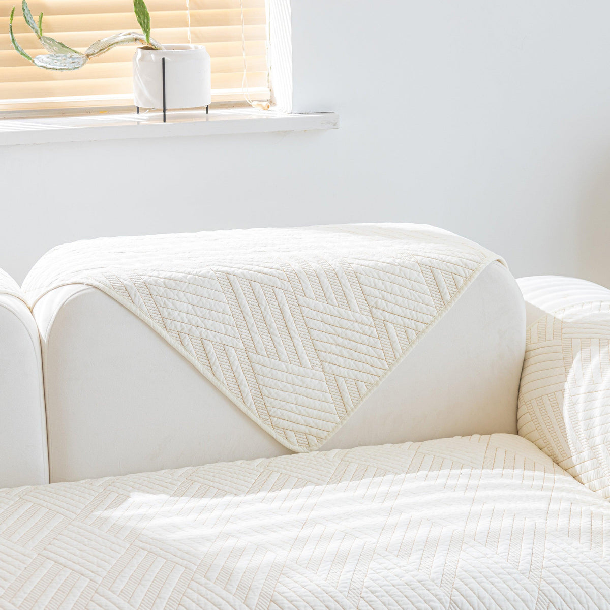 Quilted Geometric Cotton Sofa Cover, Non-Slip & Thick Padded Furniture Covers