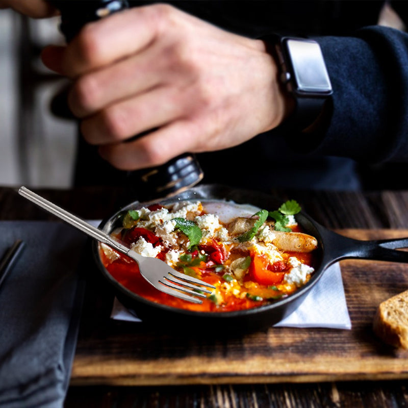 Stainless Steel Telescopic Long-Handle Fork for Barbecue, Dinner, Fruits and Desserts