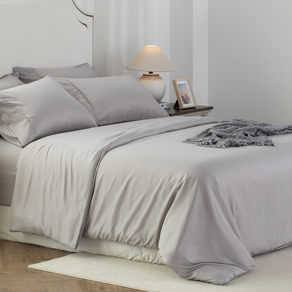 Kasentex Duvet Cover Bedding Set with Duvet Cover, Pillowcase, Fitted Sheet, Hypoallergenic and Breathable, Room Decor, Graduation Gifts