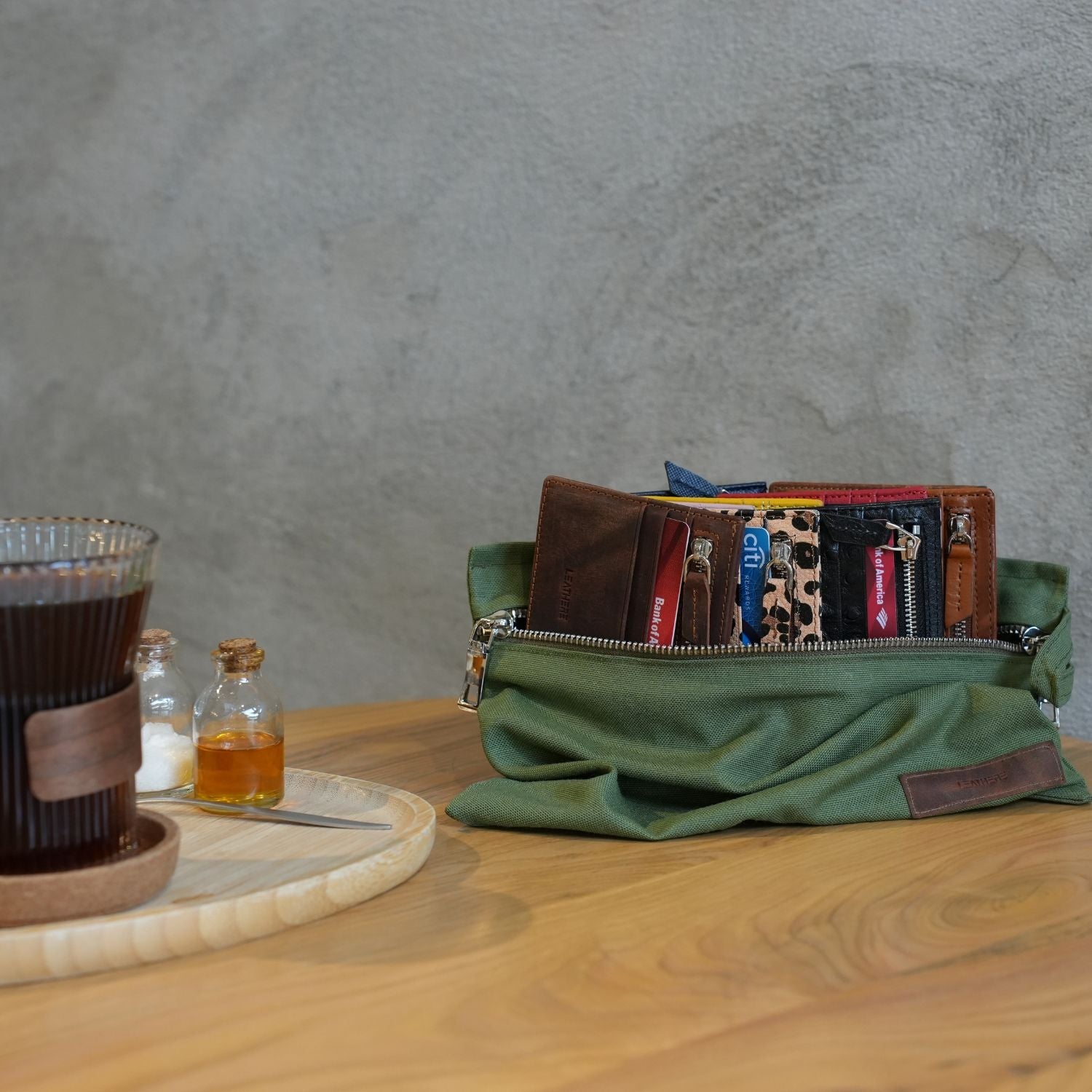 Zippered Genuine Leather Card Holder – Gift Box Edition (10 Colors) -Concord