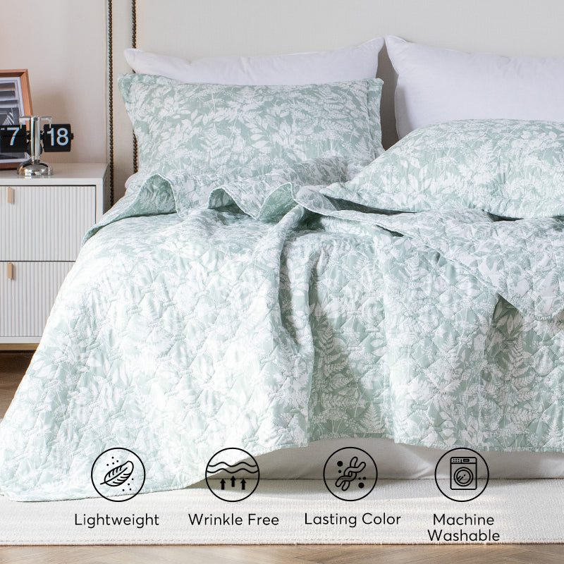 Kasentex Lightweight Botanical Green Floral Quilt Set - Light All Season Bedding, Room Decor, Graduation Gifts