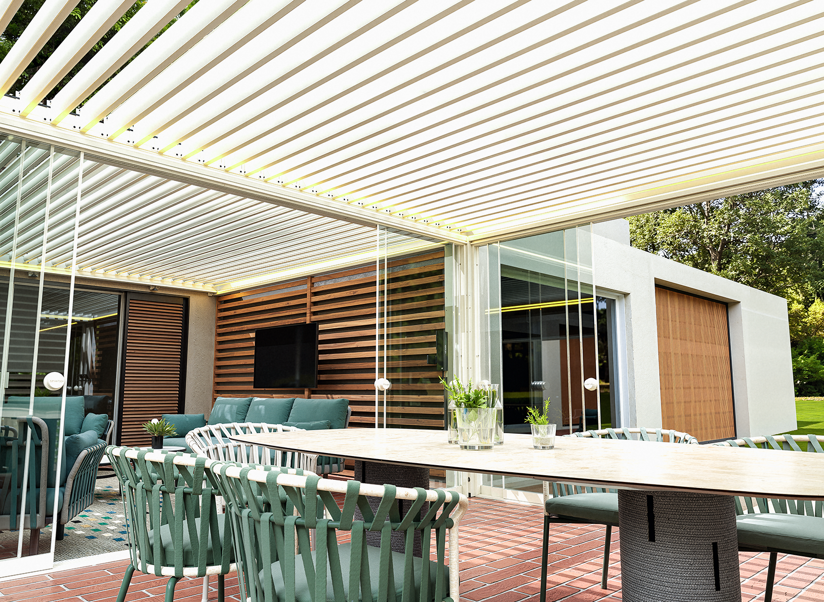 FlexPatio POWER+ Gen 2 Motorized Pergola