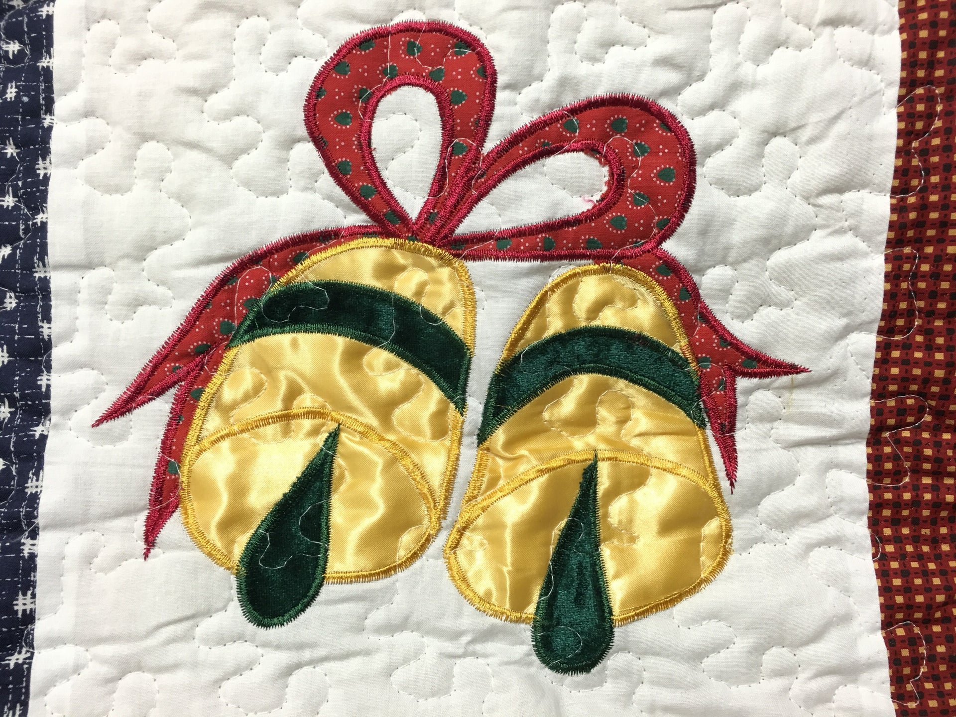 Happy Christmas Cotton Quilted Reversible Throw Blanket
