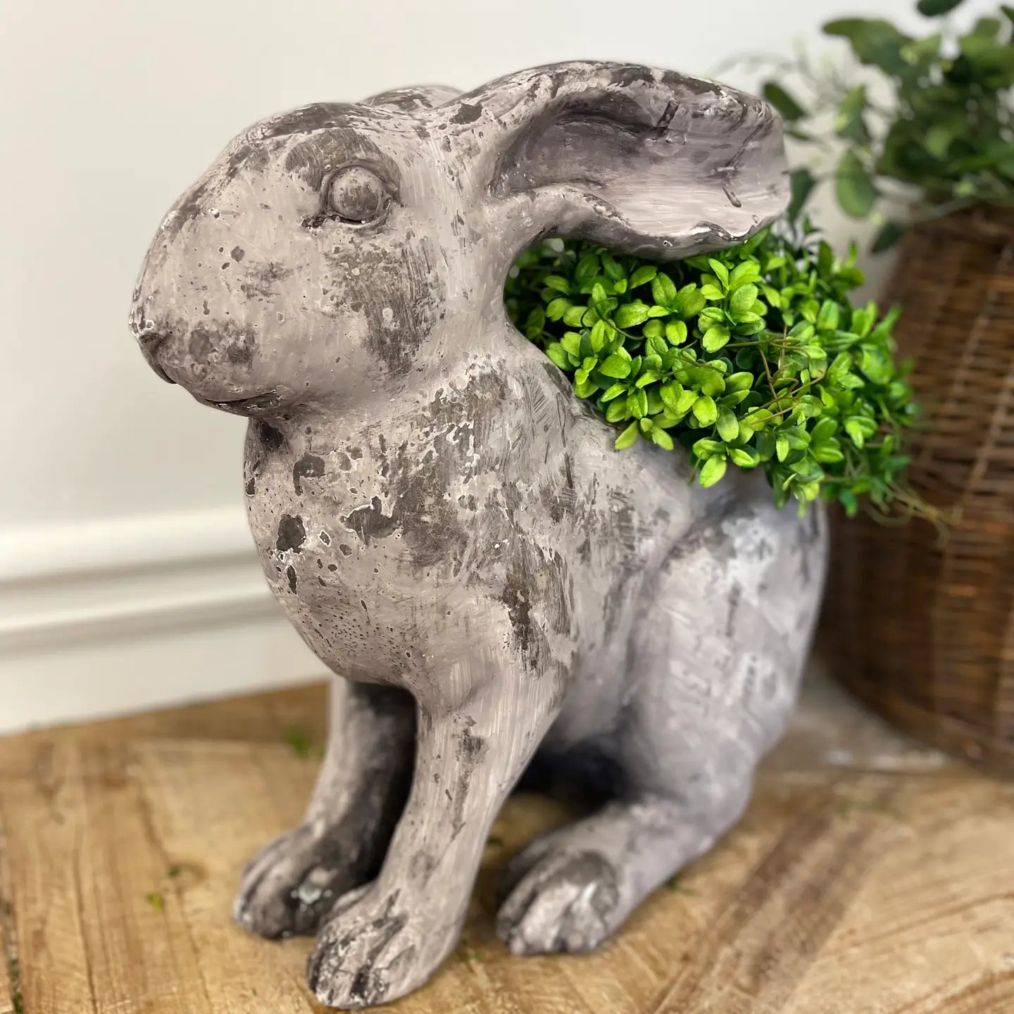 RESIN RABBIT PLANTER - SMALL