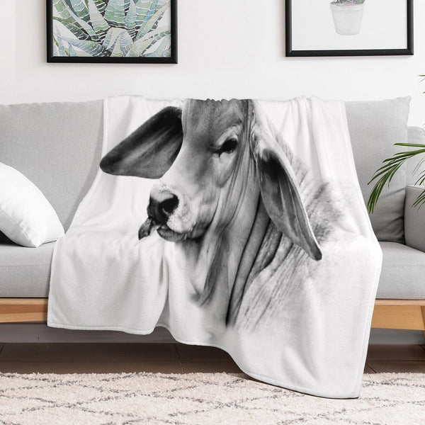 BRAHMAN CALF PORTRAIT, WALL ART AND DESIGNS Compact Throw Blanket