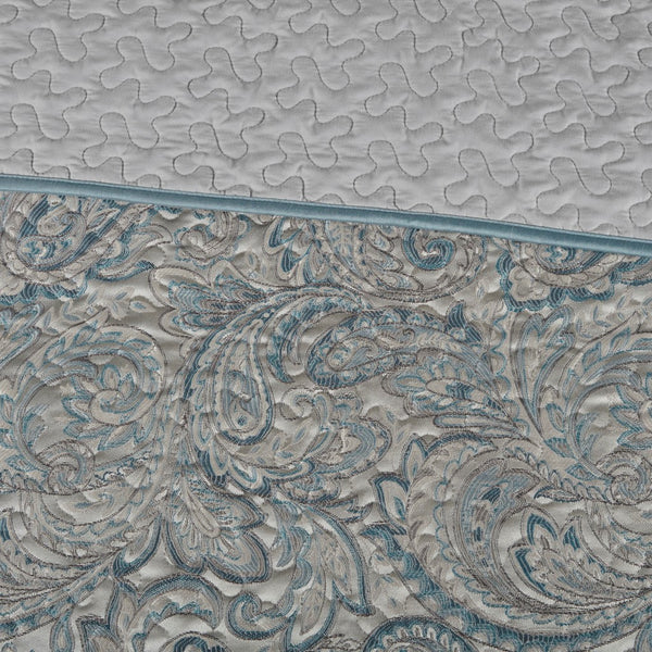 Aubrey 5 Piece Reversible Jacquard Bedspread Set in Teal