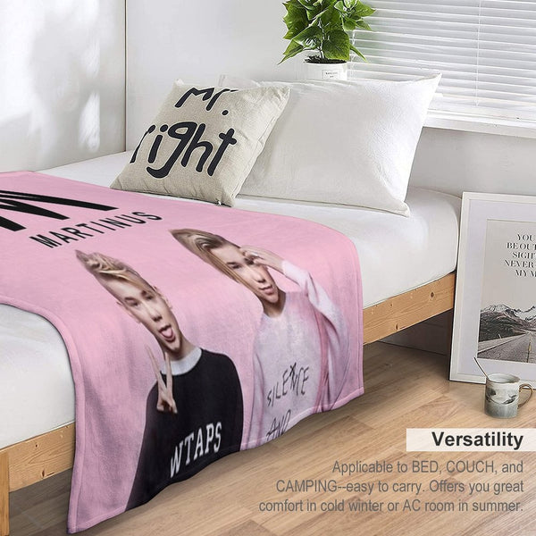 Pinky Multi-functional Throw Blanket