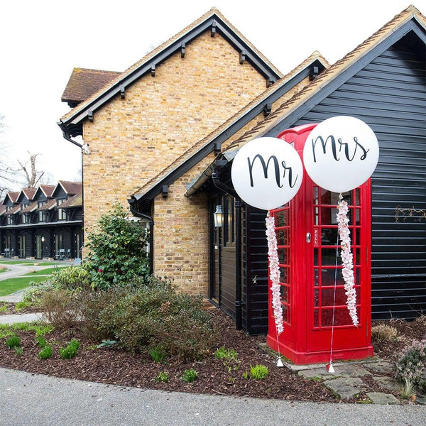 2pcs/lot Good Quality 36inch Round White and black Print Mr&Mrs Latex Balloons For Happy Wedding And  Valentine's Day