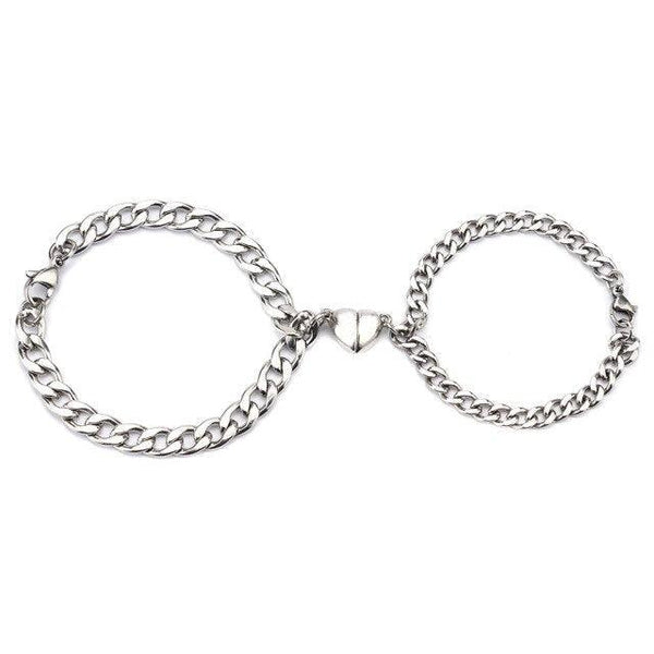 2Pcs/Set Heart Shaped Magnet Attraction Bracelet For Couples Stainless Steel Chain Mens Womens Charm Bracelets For Couples Set Chain Bracelet Heart Magnetic Bracelets For Men Women Promise Attraction Link For Boyfriend Girlfriend
