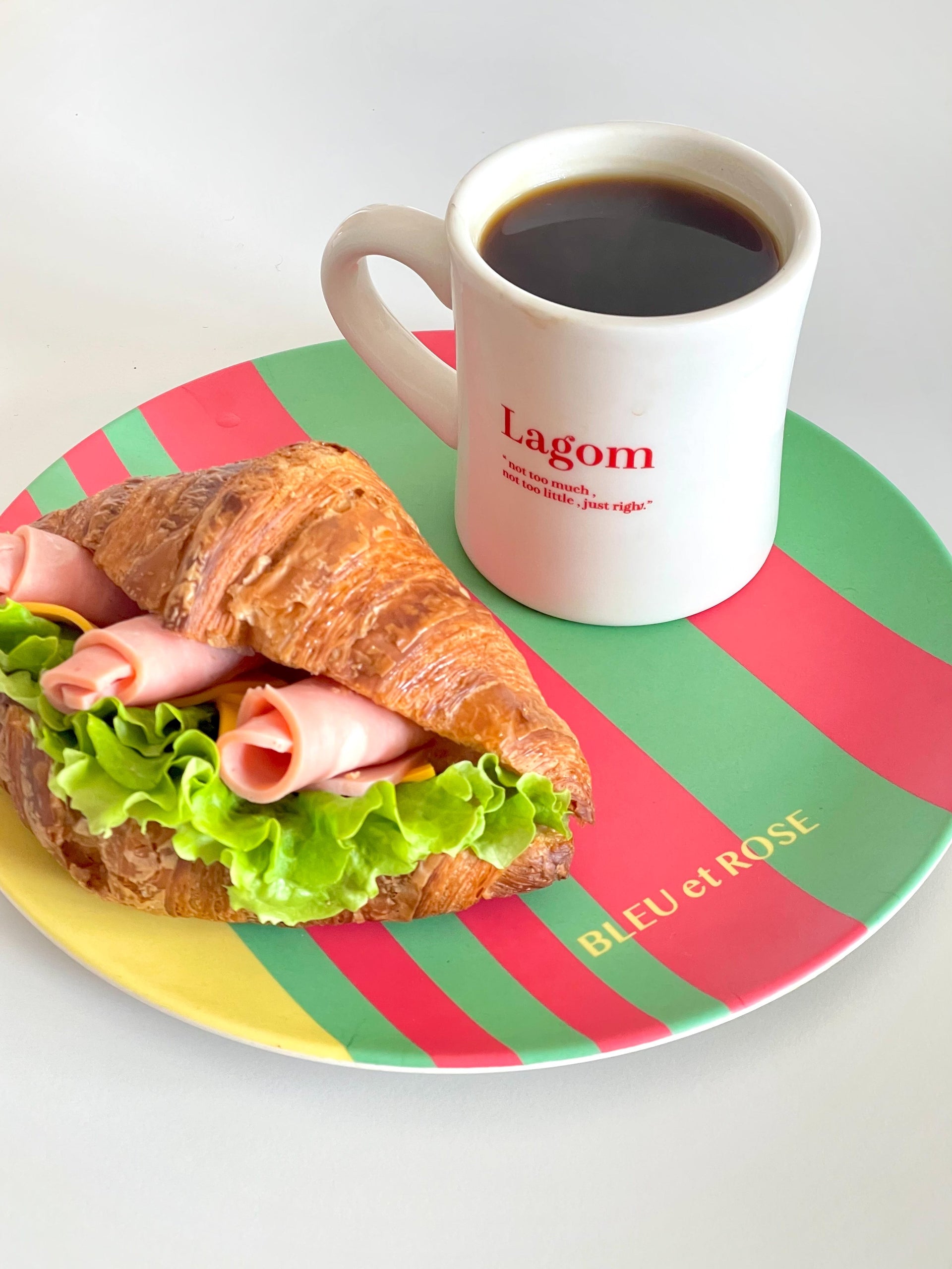 3 - Pack Whimsical Bamboo Fiber Plates