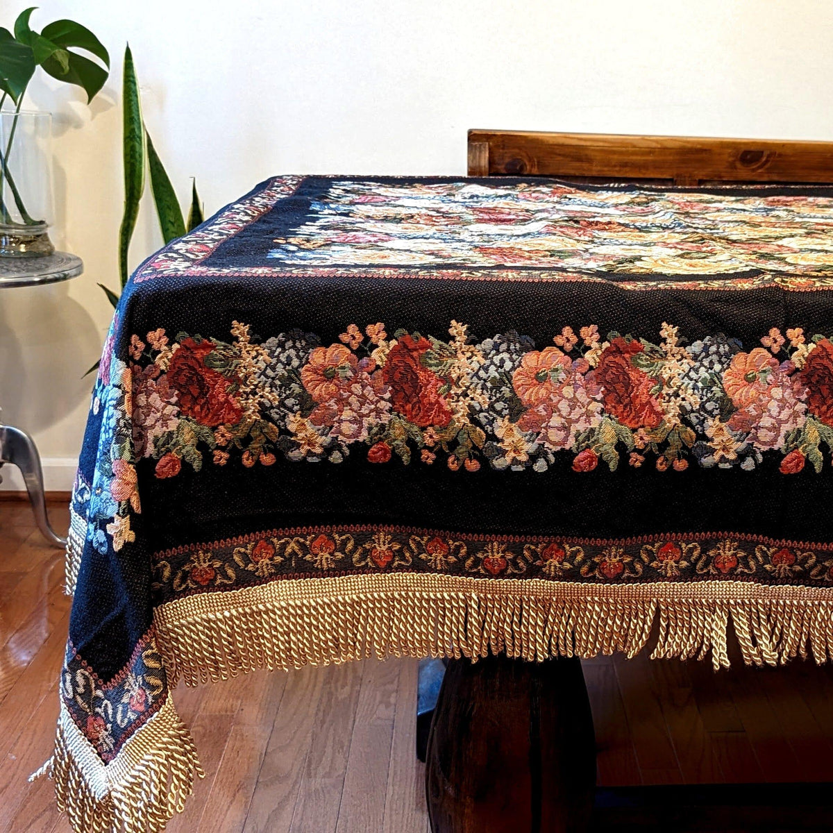 Tache Country Rustic Floral Black Midnight Awakening Tablecloth (3089BL)