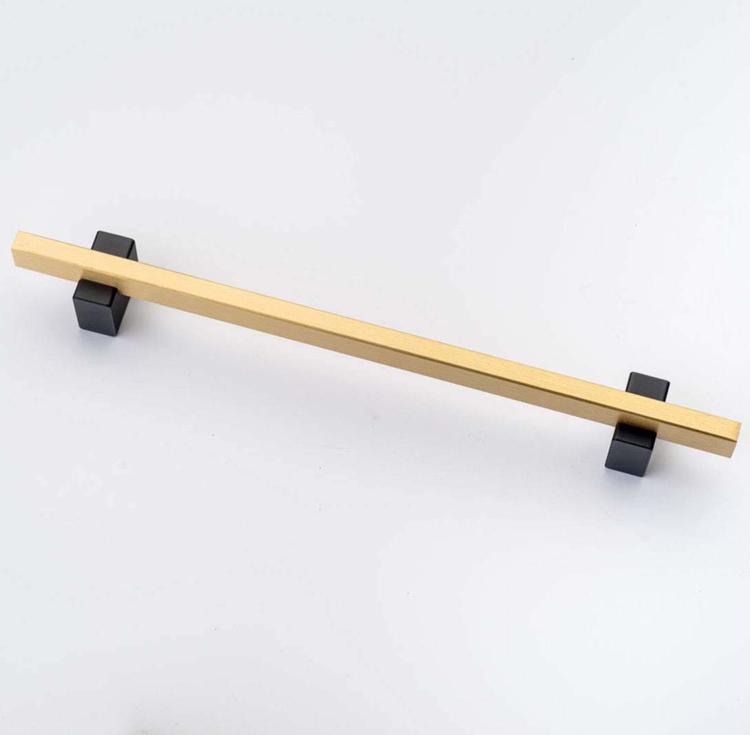 Lew's Two Tone Series Knobs and Handles Black and Brass
