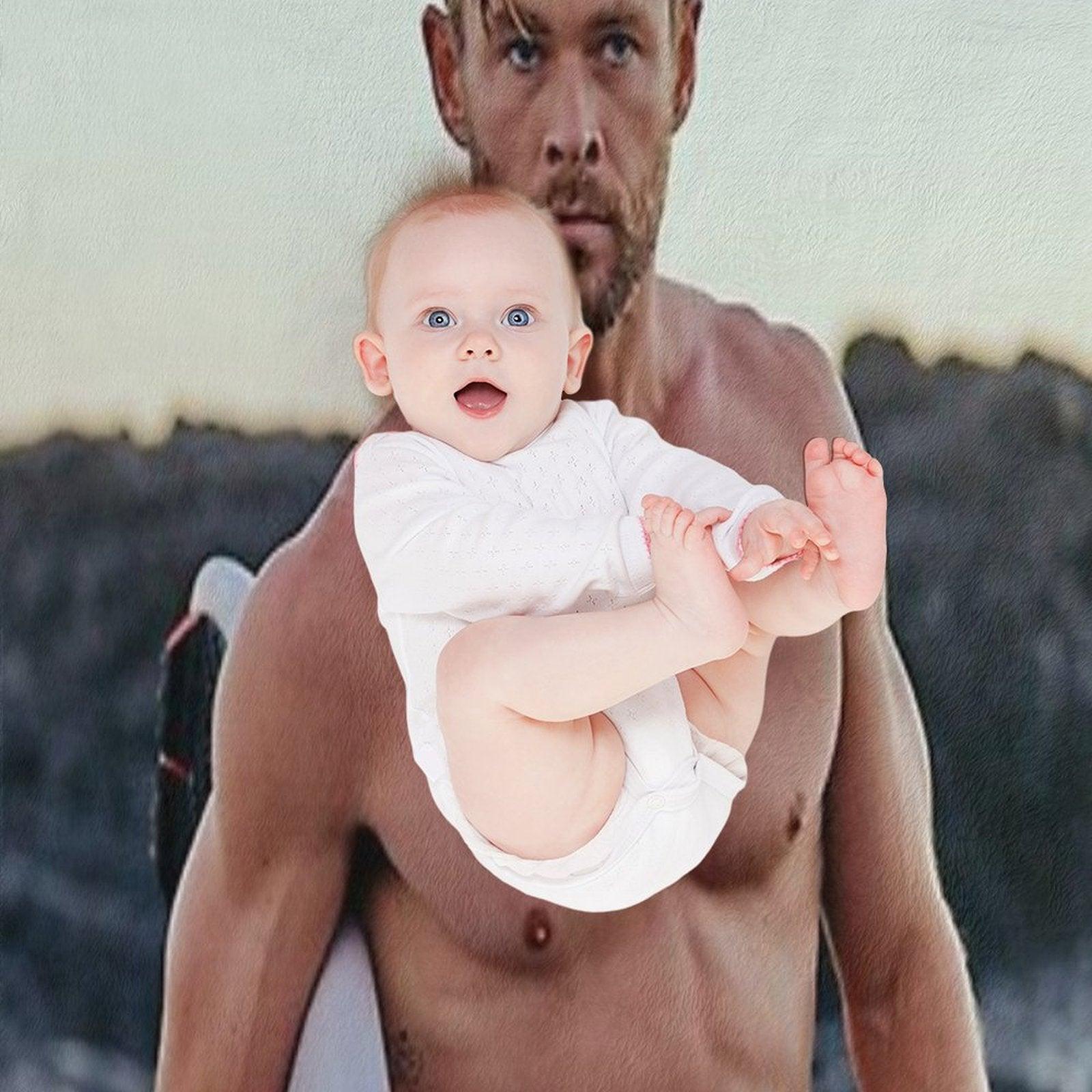 Chris Hemsworth Throw Blanket