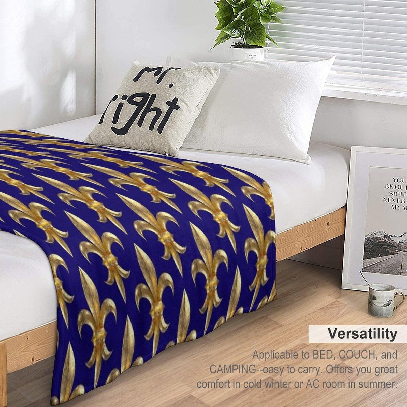 Fleur De Lys  Fleur De Lis 3D Gold Look Pattern, Large Corroded Throw Blanket