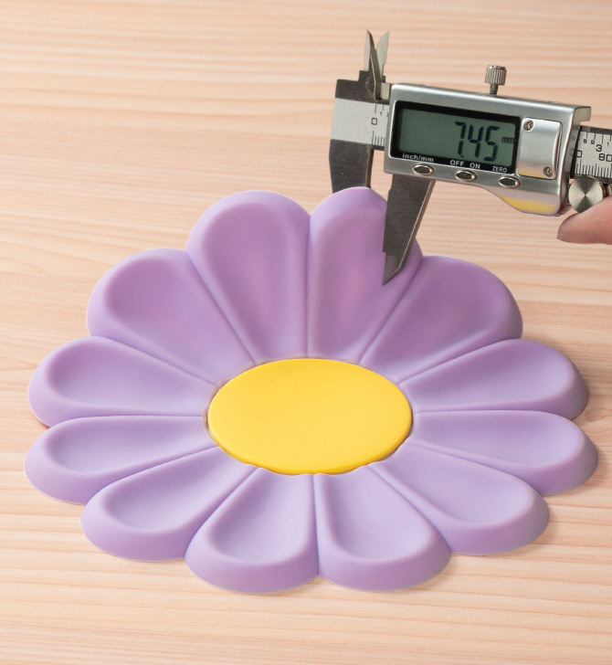 Creative Daisy Flower Household Oil and Heat Resistant Small Fresh Japanese and Korean Bowl and Plate Mats