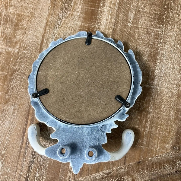 PEWTER WALL HOOK IN ANTIQUE WHITE FINISH