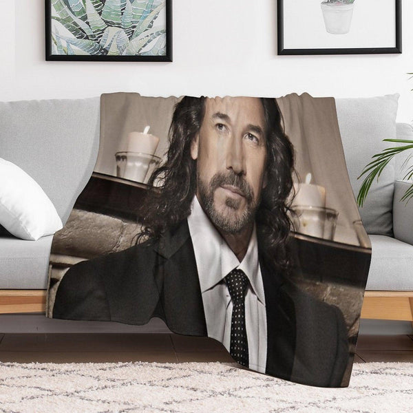 Empatlis Marco Continua American Tour 2019 Throw Blanket