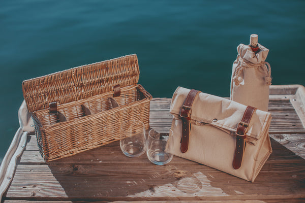 Charleston Picnic Basket for 4 Picnic Time Family of Brands