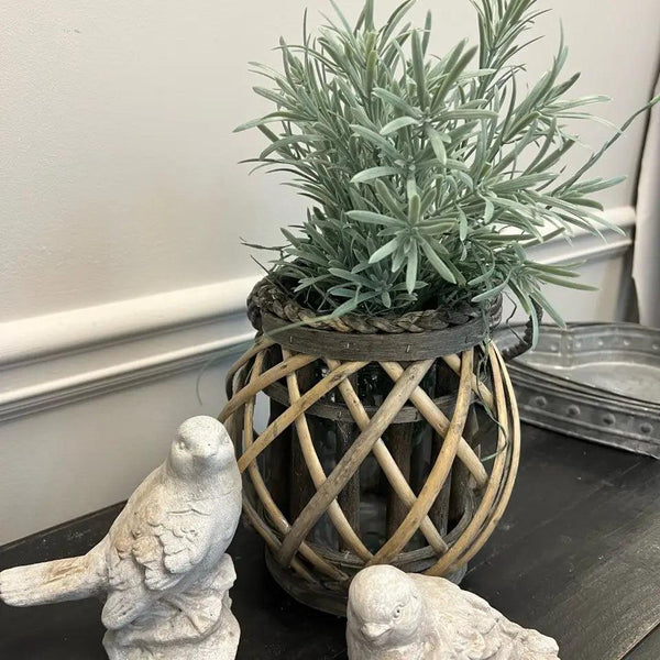 WILLOW LANTERN WITH GLASS VASE VagabondVintage