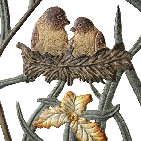 Wide Lovebirds in Nest Trellis (Spikes 6.25