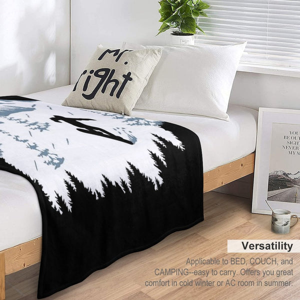 Snowboard, Snowboarder And Mountains, Snowboarding Machine-washable Throw Blanket