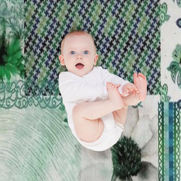 Floreal Patchwork-like Pattern Compact Throw Blanket