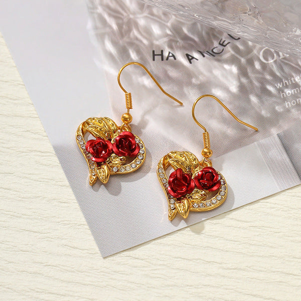 Creative Love Rose Heart Pendant Necklace For Women Exquisite Zircon Forever Necklace Romantic Valentines Day Jewelry