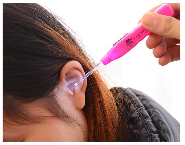 3 Muli uso LED LightEar Digger, torcia elettrica per Pulire Le Orecchie di Sicurezza Earpick Pulizia, FlashlightWax Remover