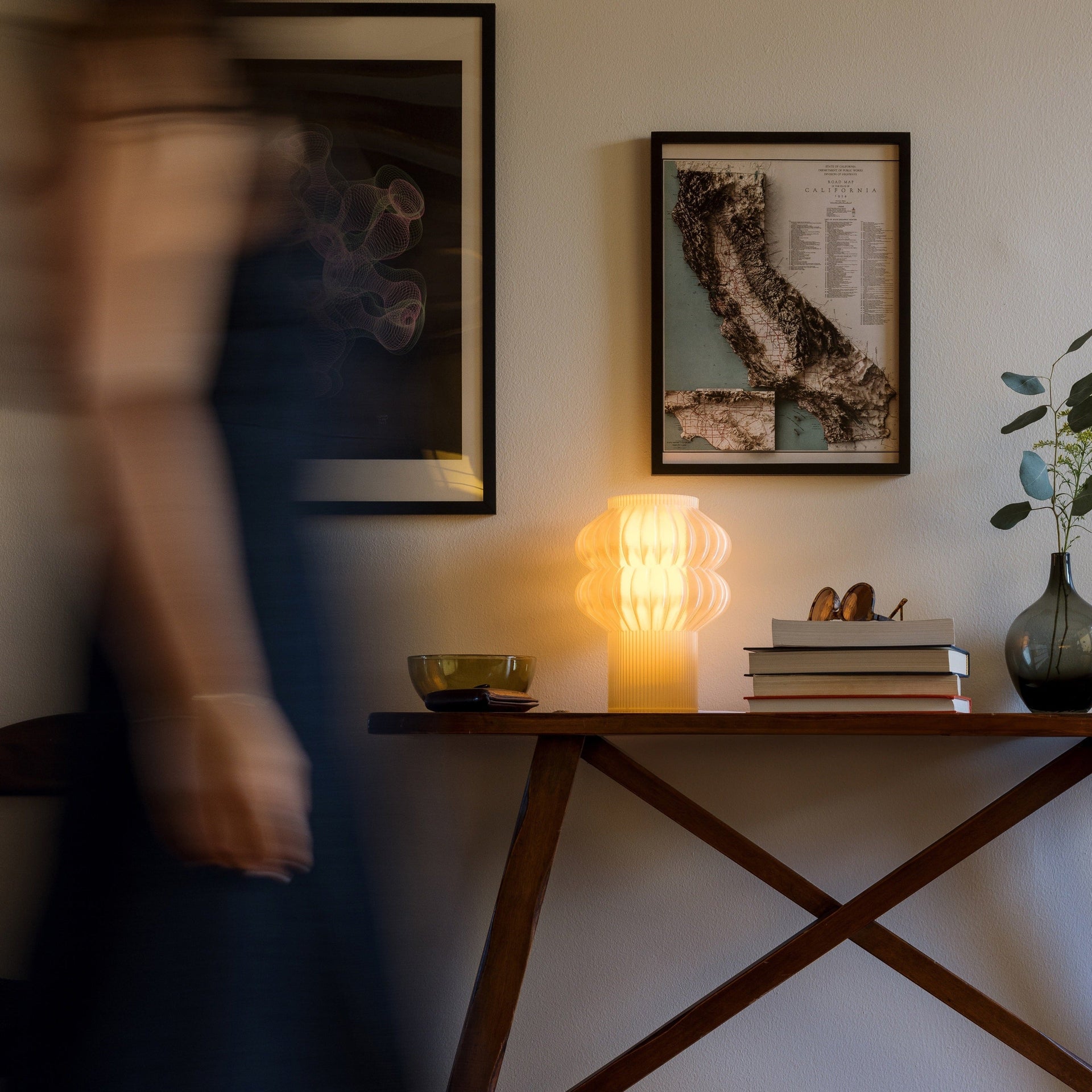 Oppi Table Lamp - Honey Terra Labs