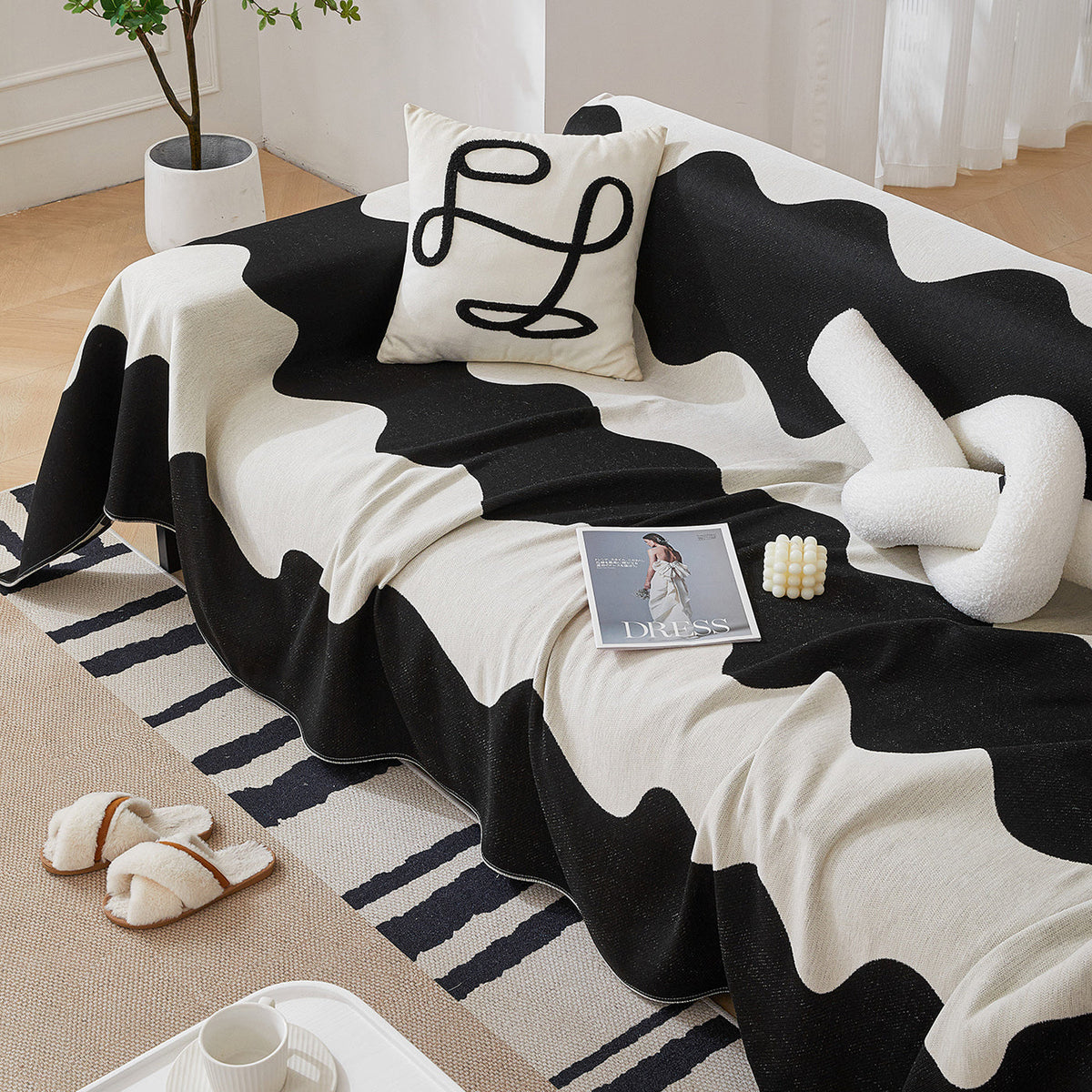 Chenille Minimalist Wavy Sofa Throw Cover, Cozy Blankets for Couch, Machine Washable Couch Protector