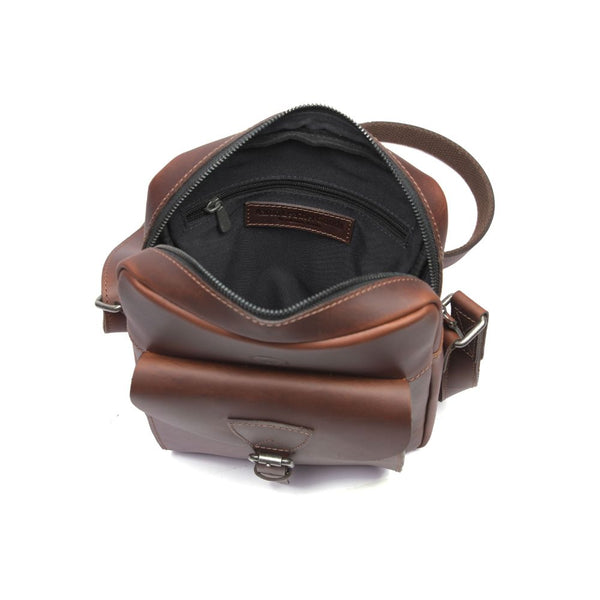 Voyager Leather Messenger Bag
