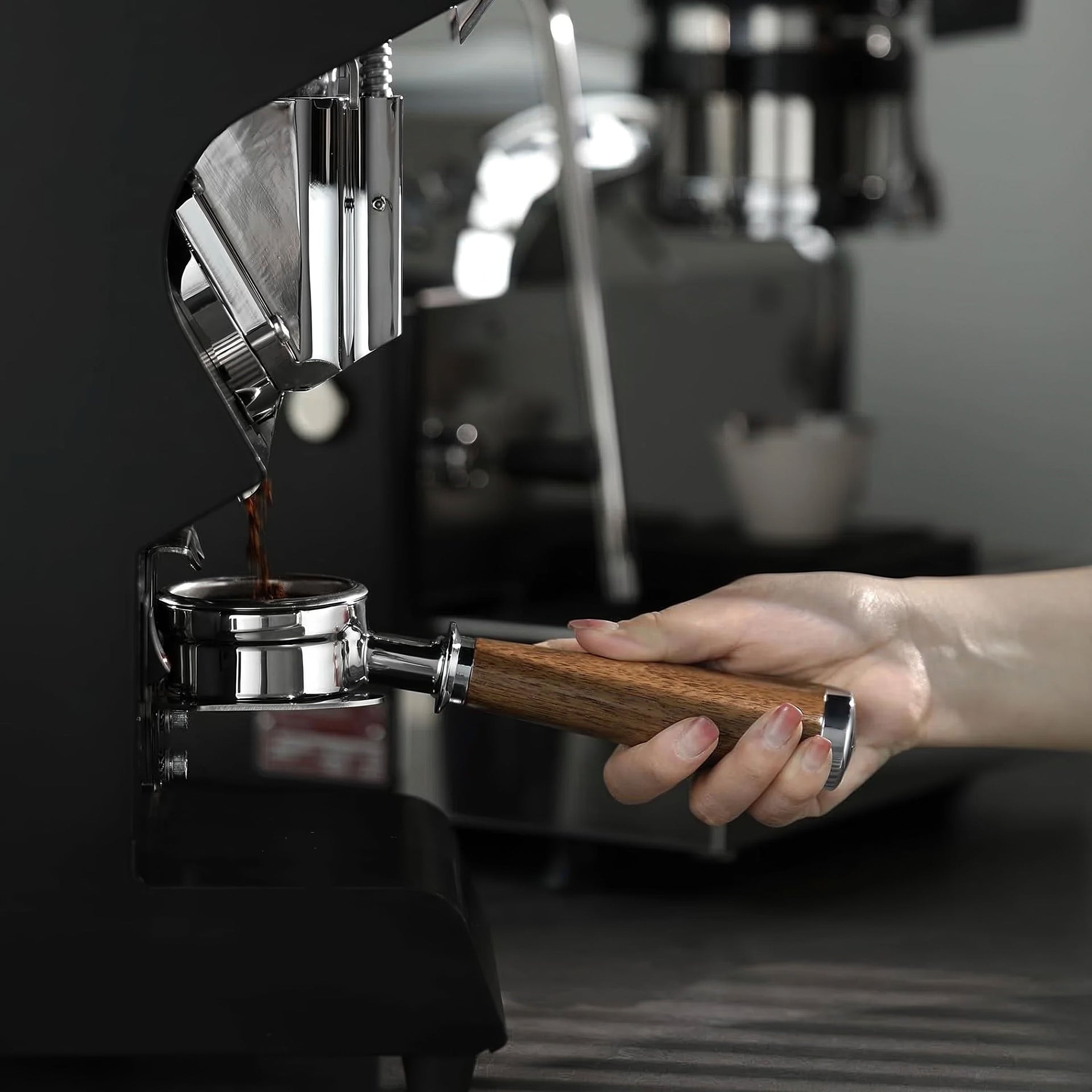 Bottomless Portafilter + Walnut Handle - E61 / La Marzocco