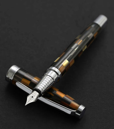 Urbanite Acrylic & Brass Fountain Pen (Medium Nib) - Woody Brown