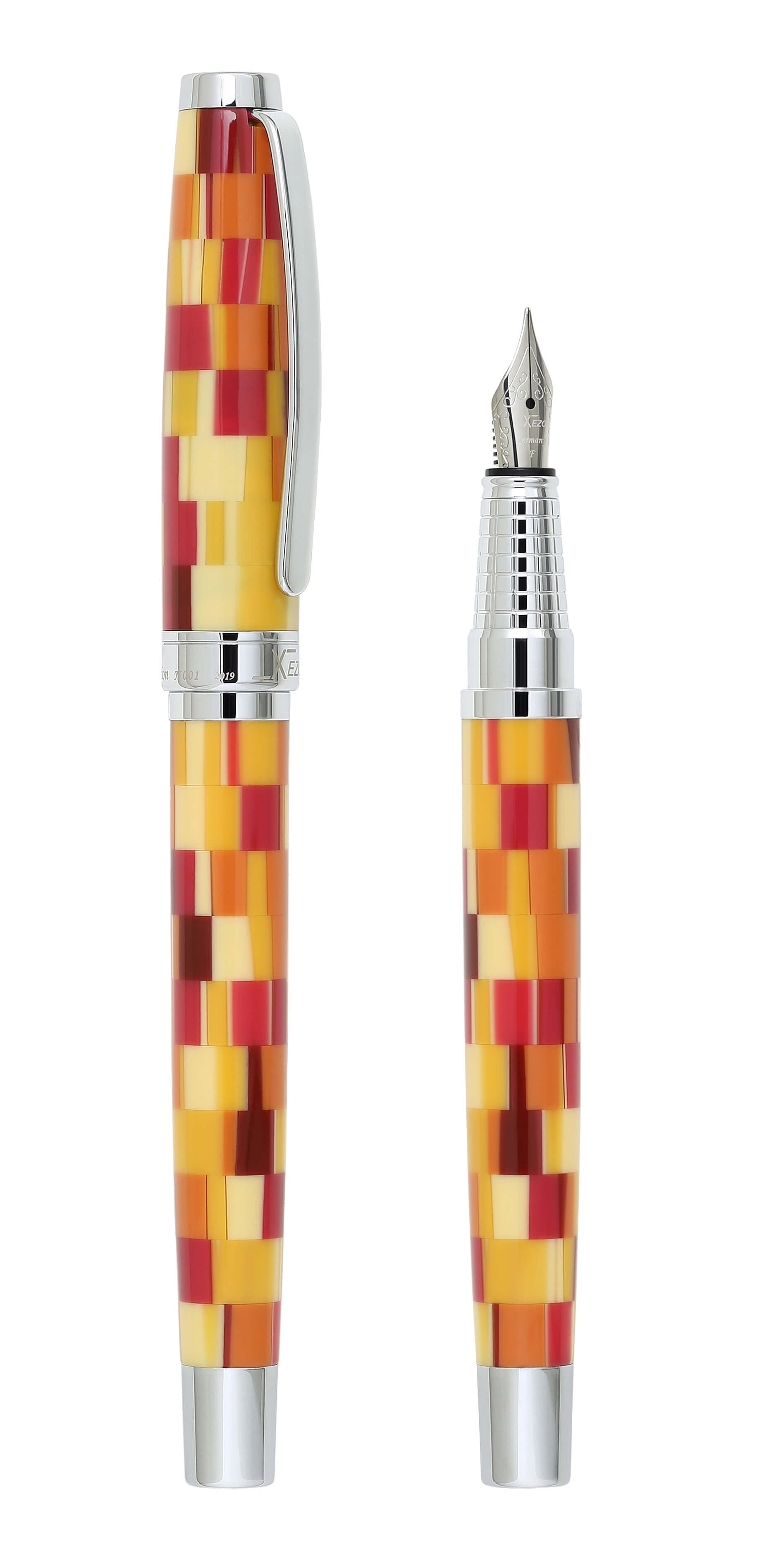 Urbanite Acrylic & Brass Fountain Pen (Fine Nib) - Retro Red