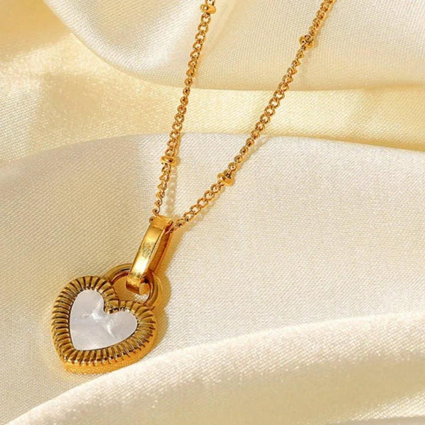 Contrast Heart Pendant Necklace - Gifts for You 'n Me