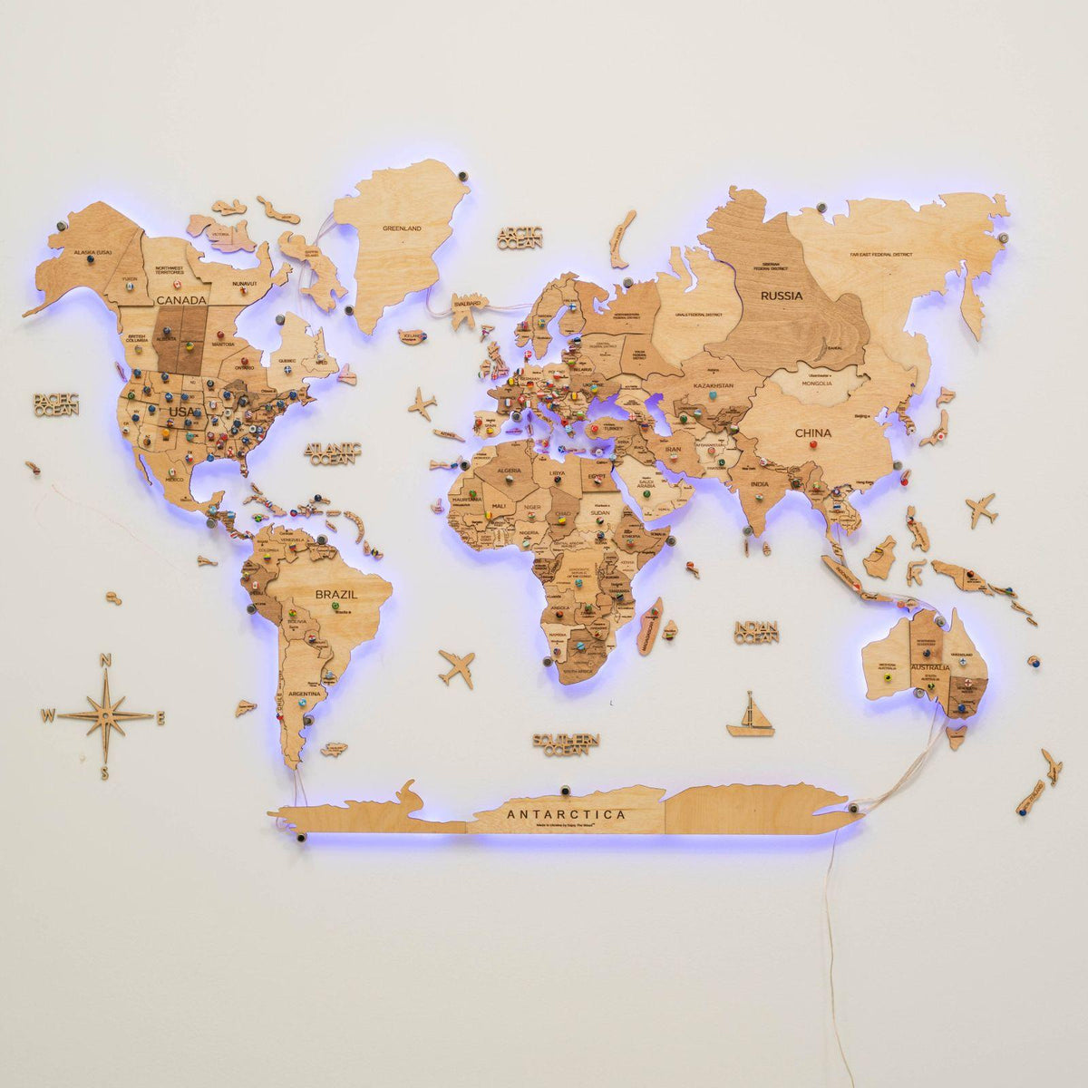3D LED Wooden World Map 3.0 Gold
