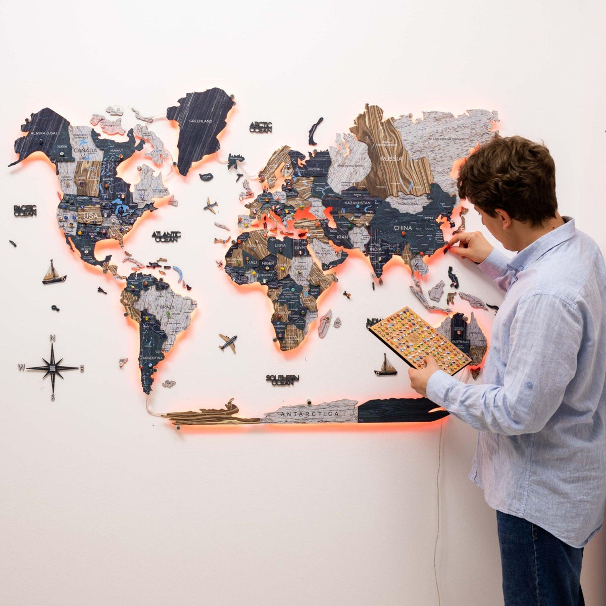 3D LED / LUMINOUS Wooden World Map 3.0 Mystery