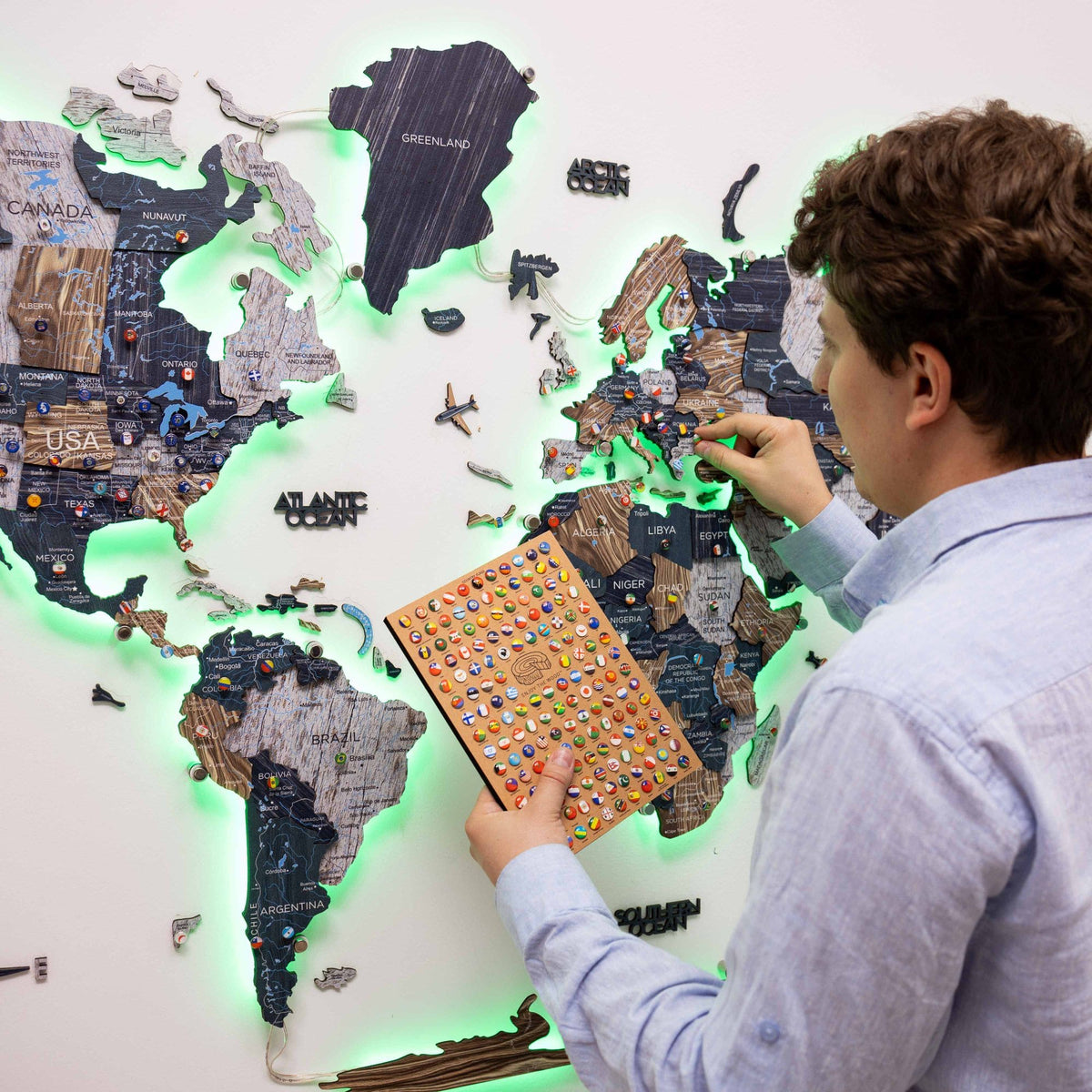 3D LED / LUMINOUS Wooden World Map 3.0 Mystery