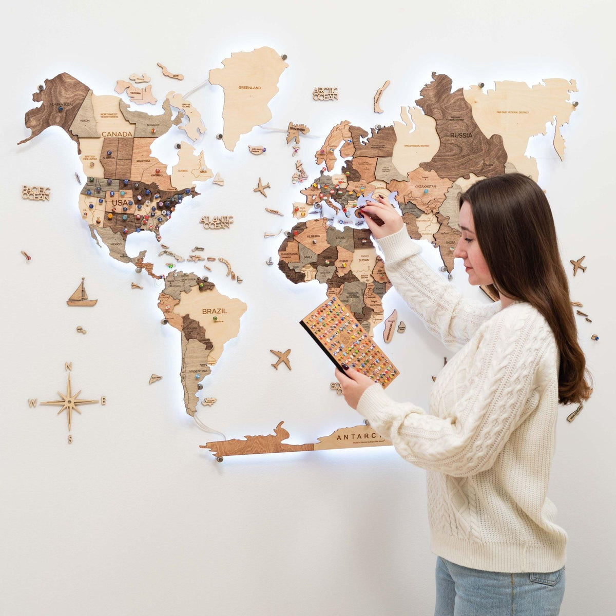 3D LED Wooden World Map 3.0 Smokey