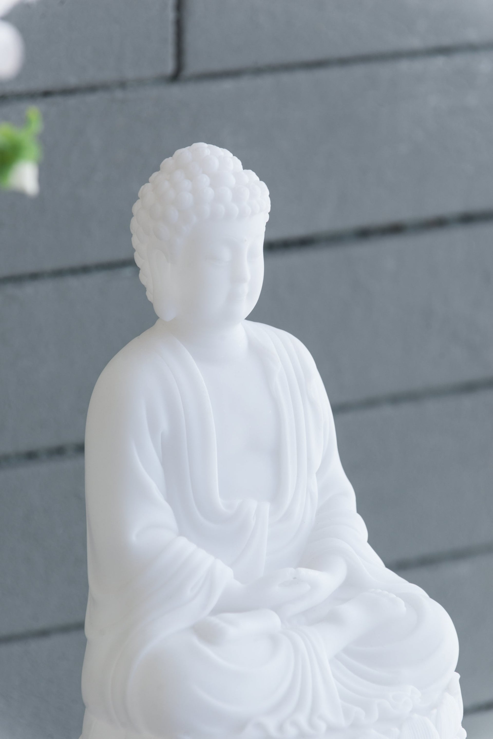 5.5x4.7x11.8' White Sitting Buddha Figure