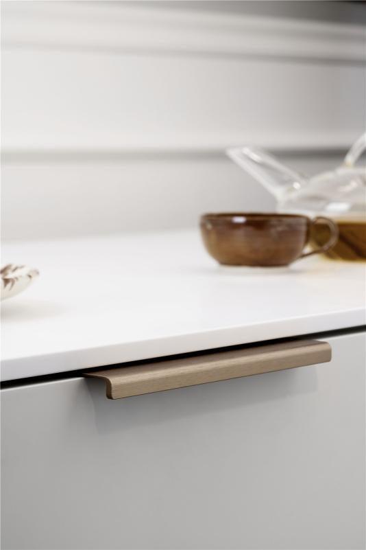 Edge Brushed Bronze 