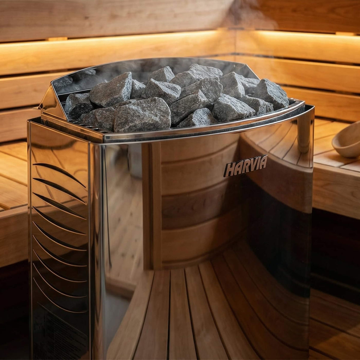 Elvaria 4-Person Indoor Canadian Red Cedar Infrared And Steam Sauna With 6KW Harvia Heater [Made-To-Order] (SAK93528)