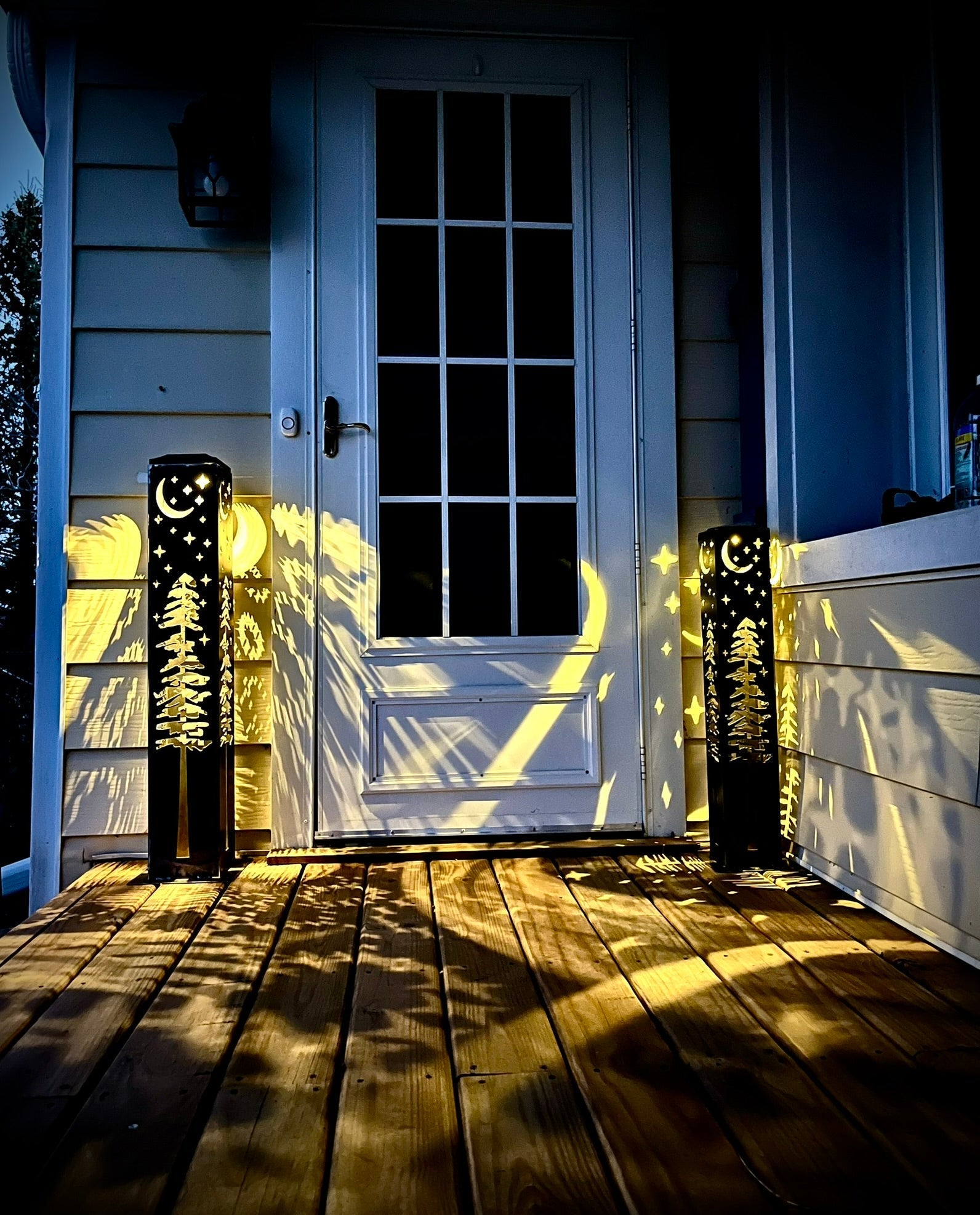 4-Sided Night Sky Pine Tree Solar Pillar - Steel