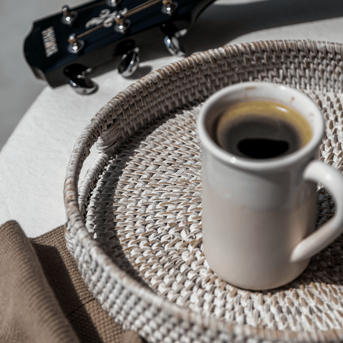 404 Round Rattan Tray — Decorative White Woven Tray for Coffee Table & Home