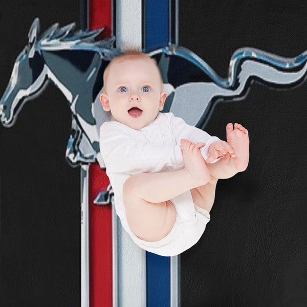 Ford Mustang Logo Machine-washable Throw Blanket