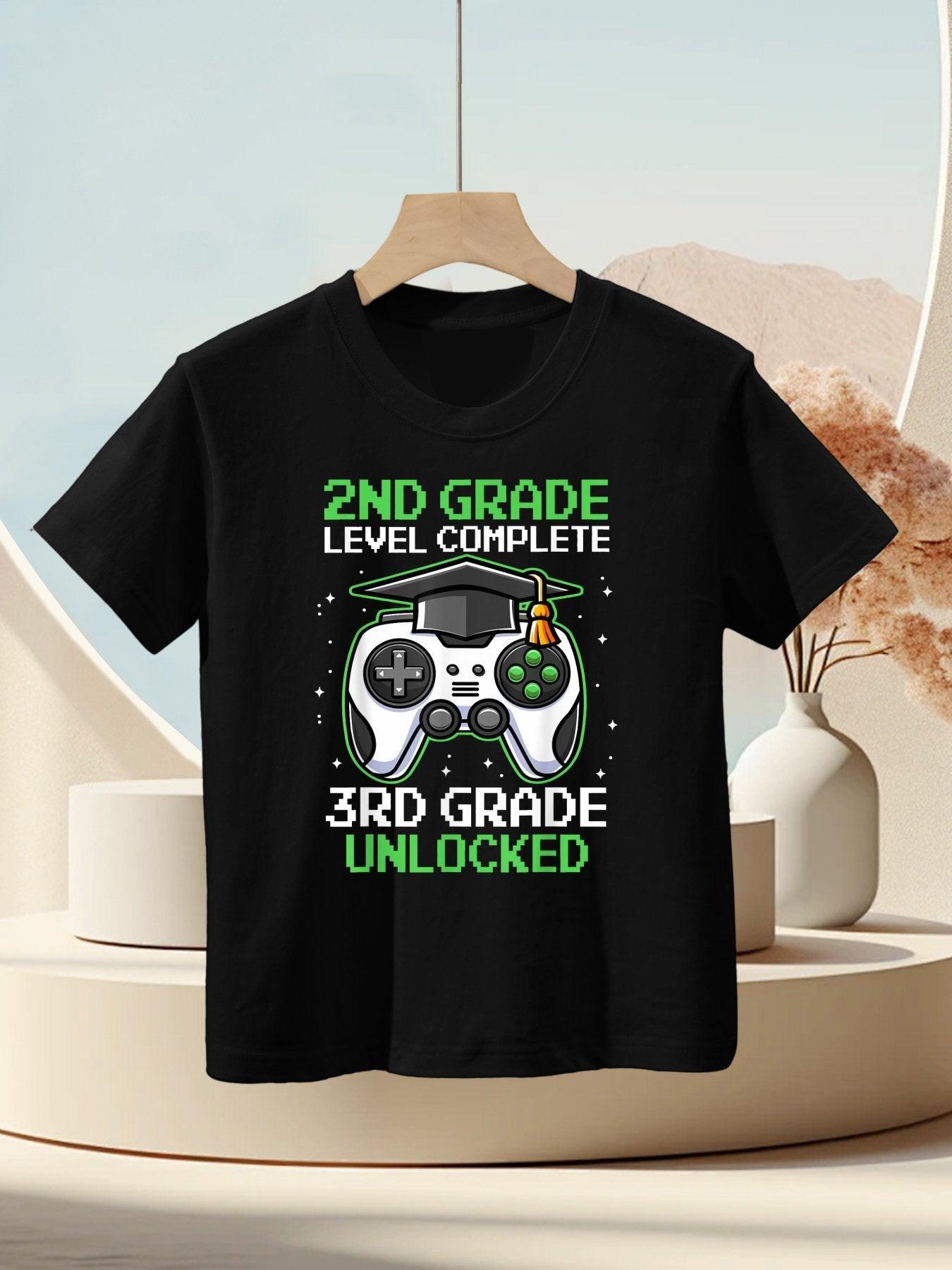 2nd Grade Graduation Gamer Level Up to 3rd Grade Kids T-Shirt